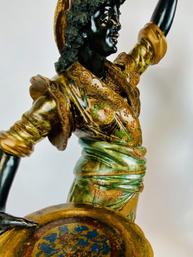 Antiquités - Importante paire de Nubiens en bois sculpté, travail Vénitien du XIXe siècle