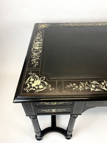 Antiquités - Bureau Napoléon III en ébène et ivoire 