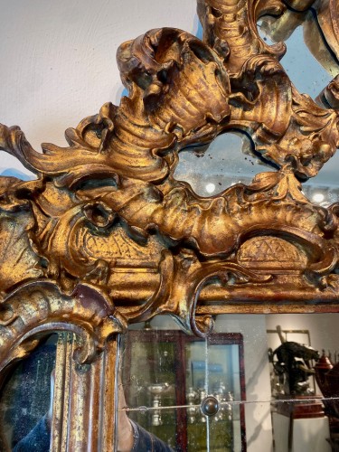 Antiquités - Pairede miroirs Vénitiens en bois doré vers 1780
