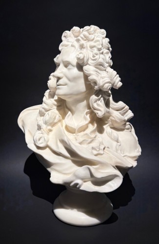 Buste en marbre de Carrare de Corneille van Clève - Sculpture Style 