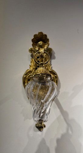 Lighting  - Pair of 19thC. gilded bronze wall lanterns