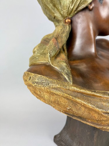 Goldscheider, Terracotta Bust Of A Nubian Woman - 