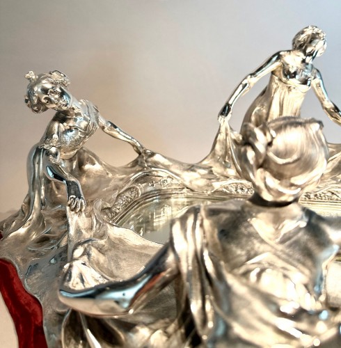 Antiquités - Art Nouveau Silver-plated Bronze Centerpiece
