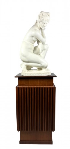 Sculpture In Carrara Bianco Marble, Venus, By Ferdinando Vichi  (1875–1945)
