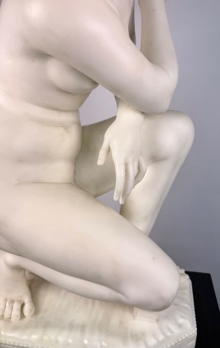 Antiquités - Sculpture In Carrara Bianco Marble, Venus, By Ferdinando Vichi  (1875–1945)