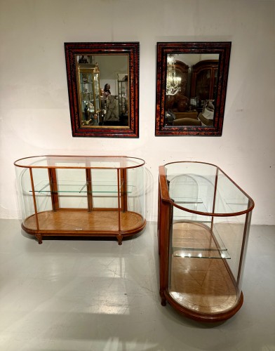 Art Déco - Paire de vitrines comptoirs de magasin Art Déco en acajou