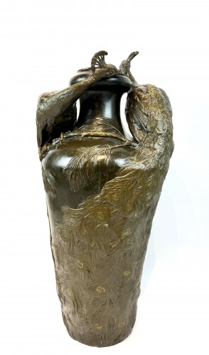 Monumental vase Art nouveau en bronze - Objet de décoration Style Art nouveau