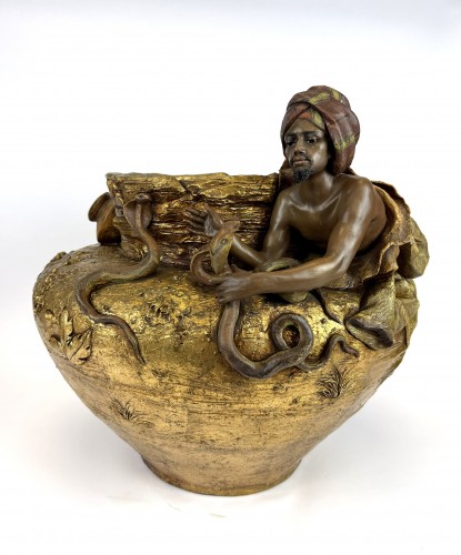 Porcelain & Faience  - Sculptural Terracotta Planter/plant Pot From The Early 20th Century
