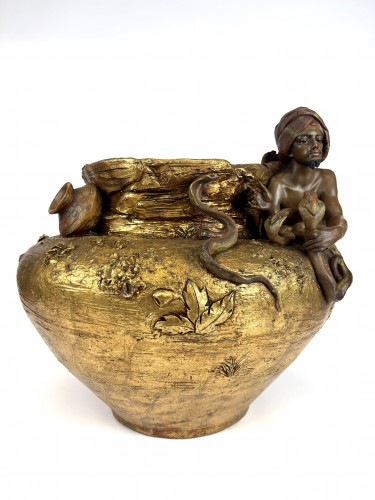 20th century - Sculptural Terracotta Planter/plant Pot From The Early 20th Century
