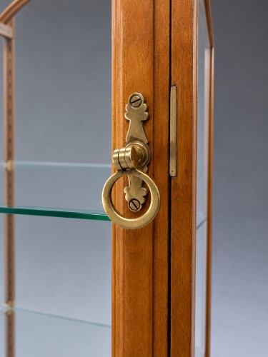 Art nouveau - Mahogany Display Cabinet, England Circa 1900