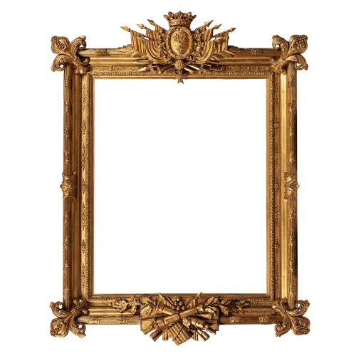 A Louis XIV-style gilt-wood frame with the arms of the "Grand Condé" 