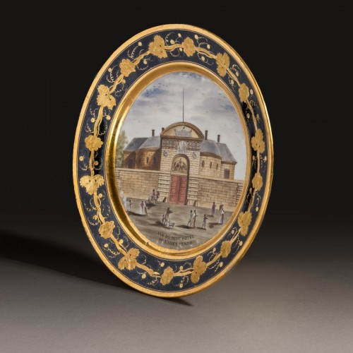 Céramiques, Porcelaines  - Darte Frères - Assiette à décor topographique, époque Consulat, Empire
