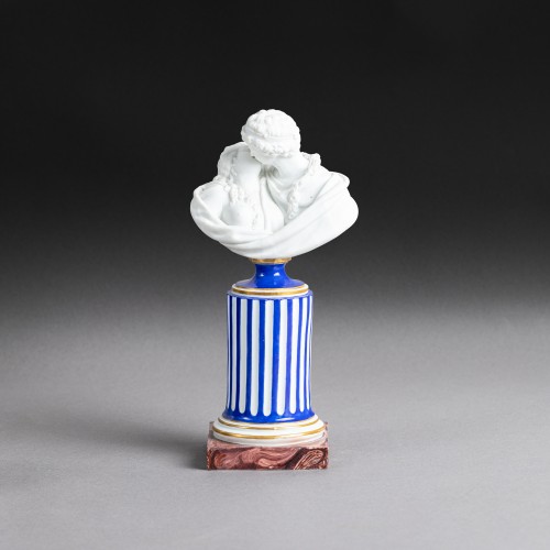 Céramiques, Porcelaines  - Le baiser, buste en biscuit de Niderviller, vers 1780