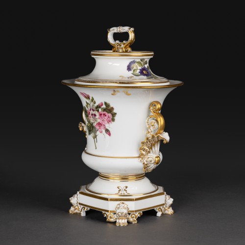Restauration - Charles X - Escalier de Cristal, vers 1830 - important vase glacière en porcelaine - période Boin