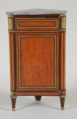 Antiquités - Etienne Levasseur, Maitre In 1767—corner Cupboard - Lemonwood —louis XVI P