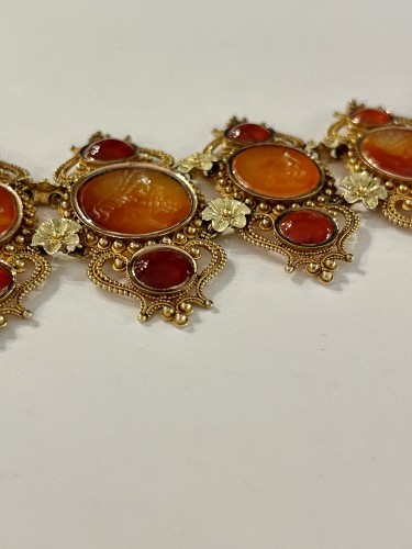 Restauration - Charles X - Early 19 th century gold and intaglios bracelet 