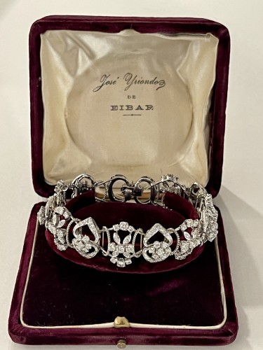 Bracelet en or gris serti de diamants pour un poids de 7 carats - Années 50-60