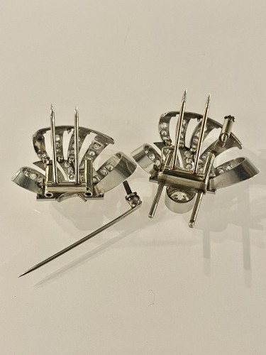 Gold and old mine cut diamond clips - Art Déco