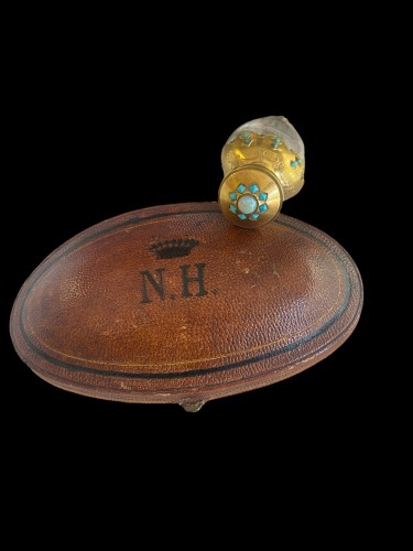 Aucoc - flacon à sels en cristal, or, turquoises et opale - Napoléon III