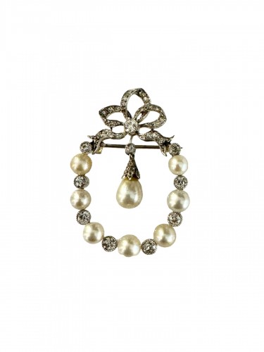 Belle Epoque, natural pearls and diamonds brooch
