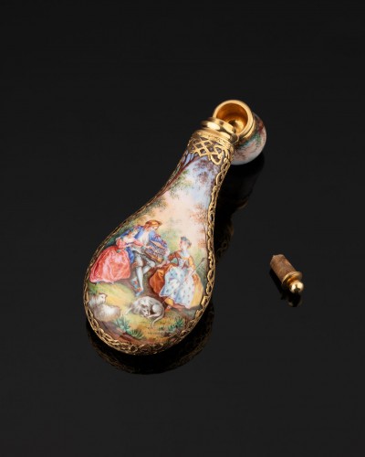 19th century - Large Napoleon III Gold And Enamel Salt Bottle