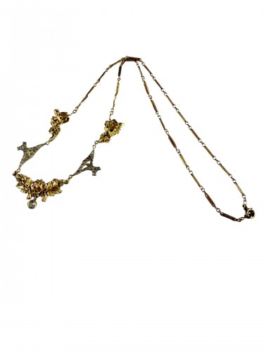 Art Nouveau Necklace In Gold And Diamonds - 