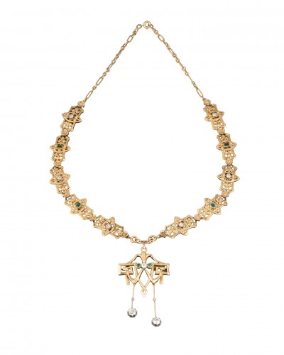 Transformable Jewelry In Gold, Emeralds And Diamonds 