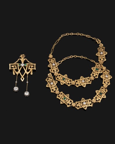 Transformable Jewelry In Gold, Emeralds And Diamonds  - 