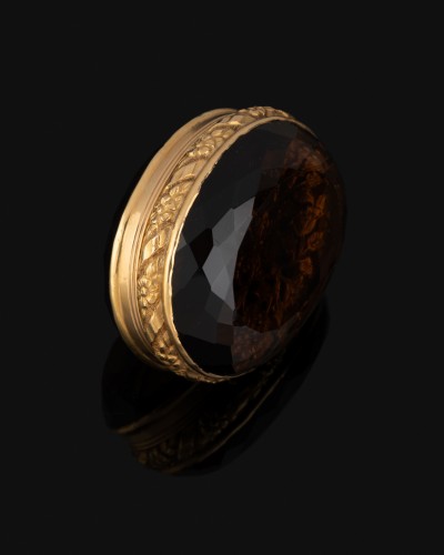 19th century - Gold And Smoky Quartz Vinaigrette Scent Bottle