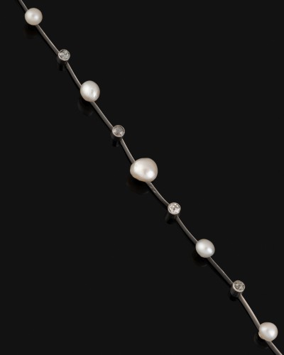 Antique Jewellery  - Platinum Necklace With Fine Pearls And Diamonds