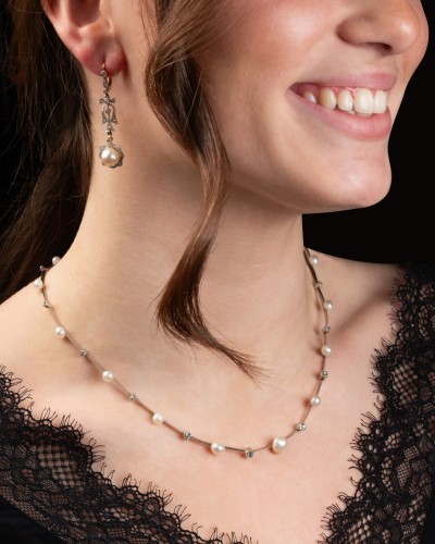 Platinum Necklace With Fine Pearls And Diamonds - Art nouveau