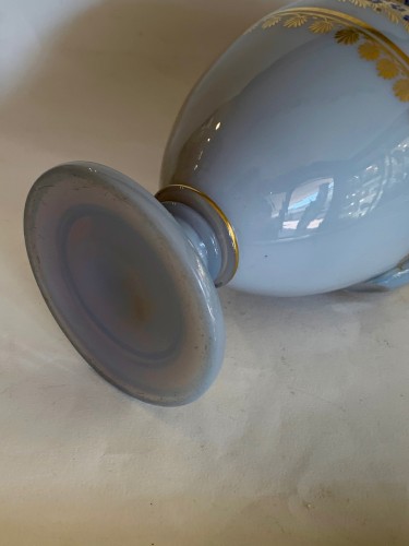 Aiguière en Opaline "bulle de savon" décor par Desvignes - SeblAntic