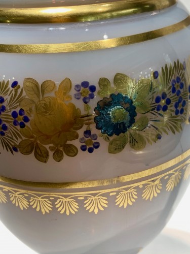 XIXe siècle - Aiguière en Opaline "bulle de savon" décor par Desvignes