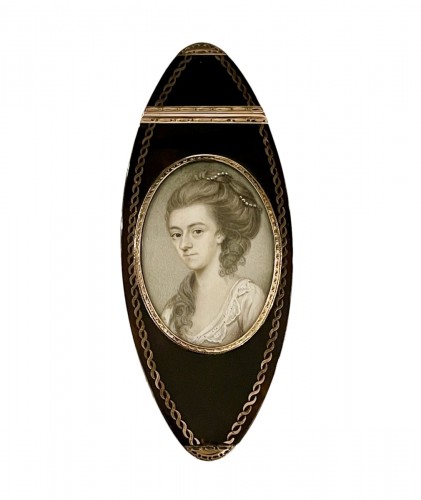 Tortoiseshell And Gold Shuttle Box George III Period