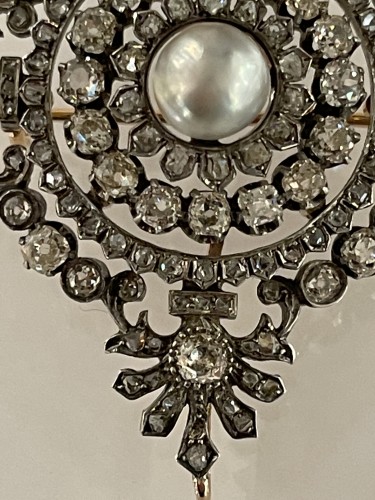 XIXe siècle - Broche pendentif Napoléon III en or, argent et diamants
