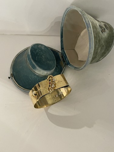 Bracelet en or et vermeil à décor d'Une couronne - SeblAntic