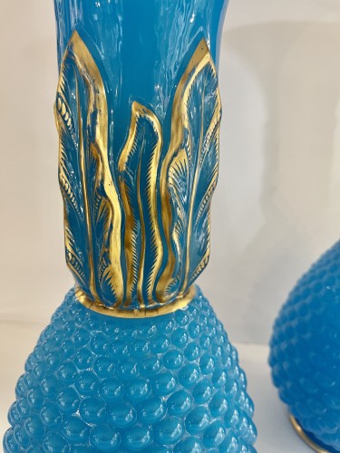 19th century - Baccarat - Pair of large blue opaline vases