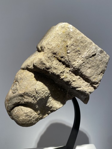 Middle age - Romanesque Corbel with Mythical Bird’s Head (Spain, 12th cent)