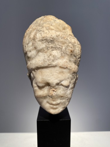 Antiquités - Head of a Bishop (France, 15th)