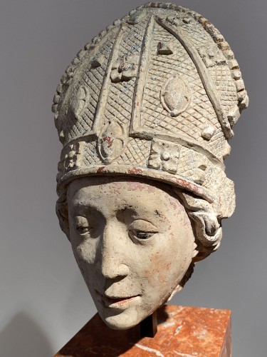 Sculpture Sculpture en pierre - Jeune Évêque, France vers 1500