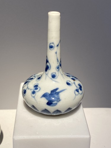 Deux vases miniature en porcelaine de Chine, Kang Xi (1662-1722) - Arts d