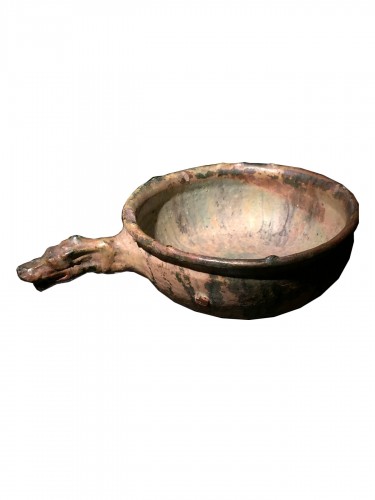 Bowl with Dragonhead (Han dynasty, 206 BC - 220 AD)