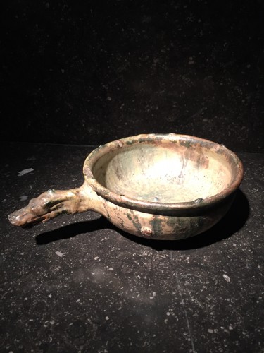 Bowl with Dragonhead (Han dynasty, 206 BC - 220 AD) - Asian Works of Art Style 