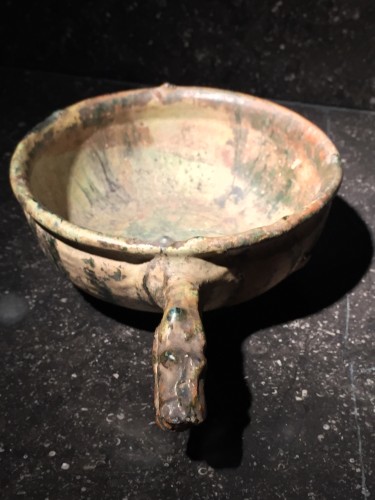 Bowl with Dragonhead (Han dynasty, 206 BC - 220 AD) - 