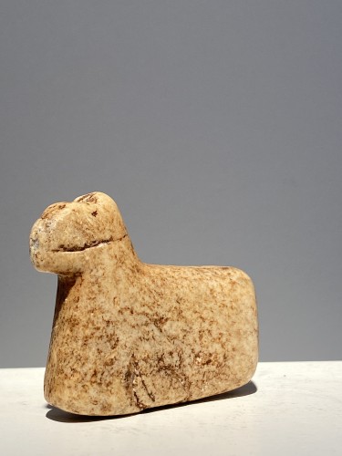 Animal figure - Mesopotamia, 2nd millenium BC - Ancient Art Style 