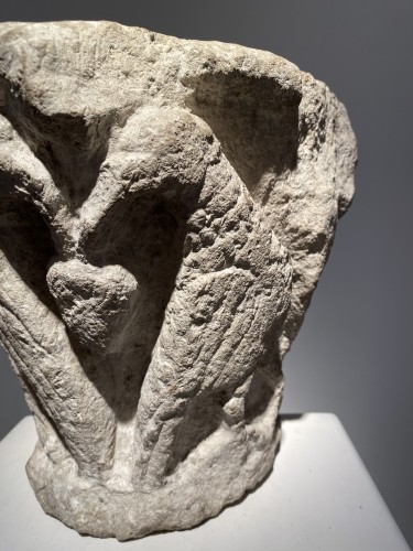 Sculpture Sculpture en pierre - Chapiteau roman, France XIIe siècle