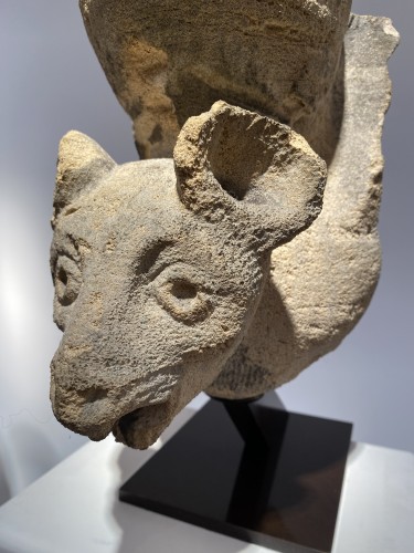 Middle age - Bat corbel, France 14th century