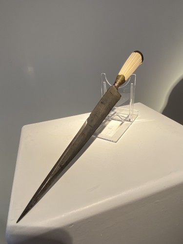 Collections Armes & Souvenirs Historiques - Couteau/dague d'un aristocrate, Italie 17e siècle