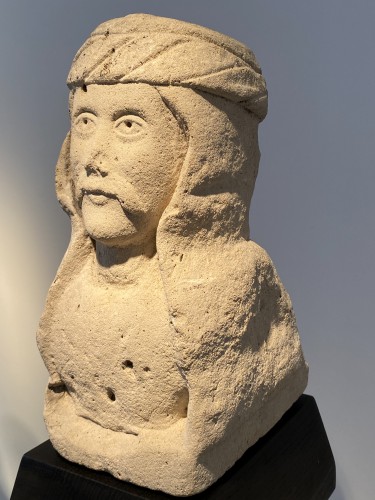Homme au keffieh, France XIVe siècle - Sculpture Style Moyen Âge