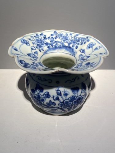 Porcelain spittoon (China, Kangxi 1660-1722) - Porcelain & Faience Style 
